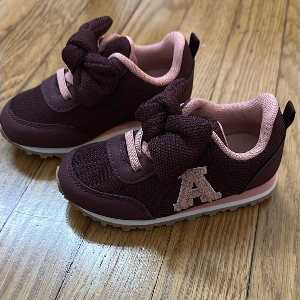 Kids' Burgundy Sneakers with Bow
